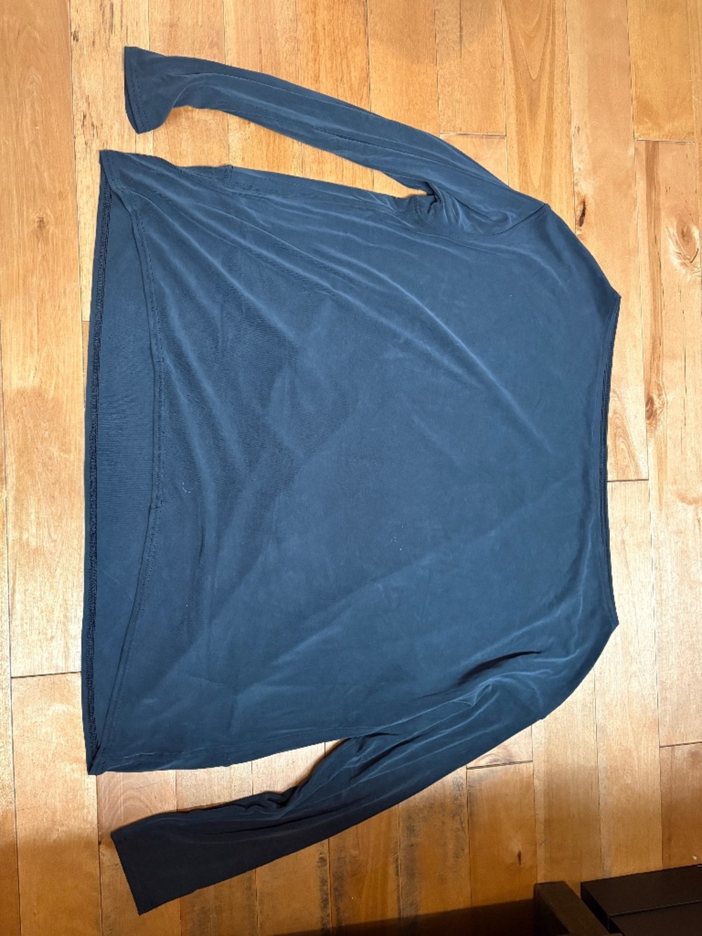 Lululemon Drapey Softstreme Off the Shoulder Long Sleeve